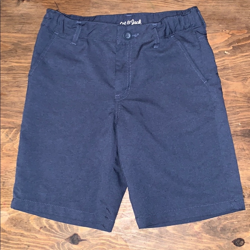 Preowned Boys Short size 10
